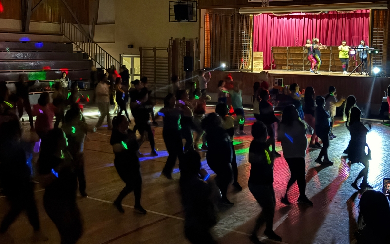 Gran Zumbatón Solidaria: Ritmo, Energía y Solidaridad en Acción